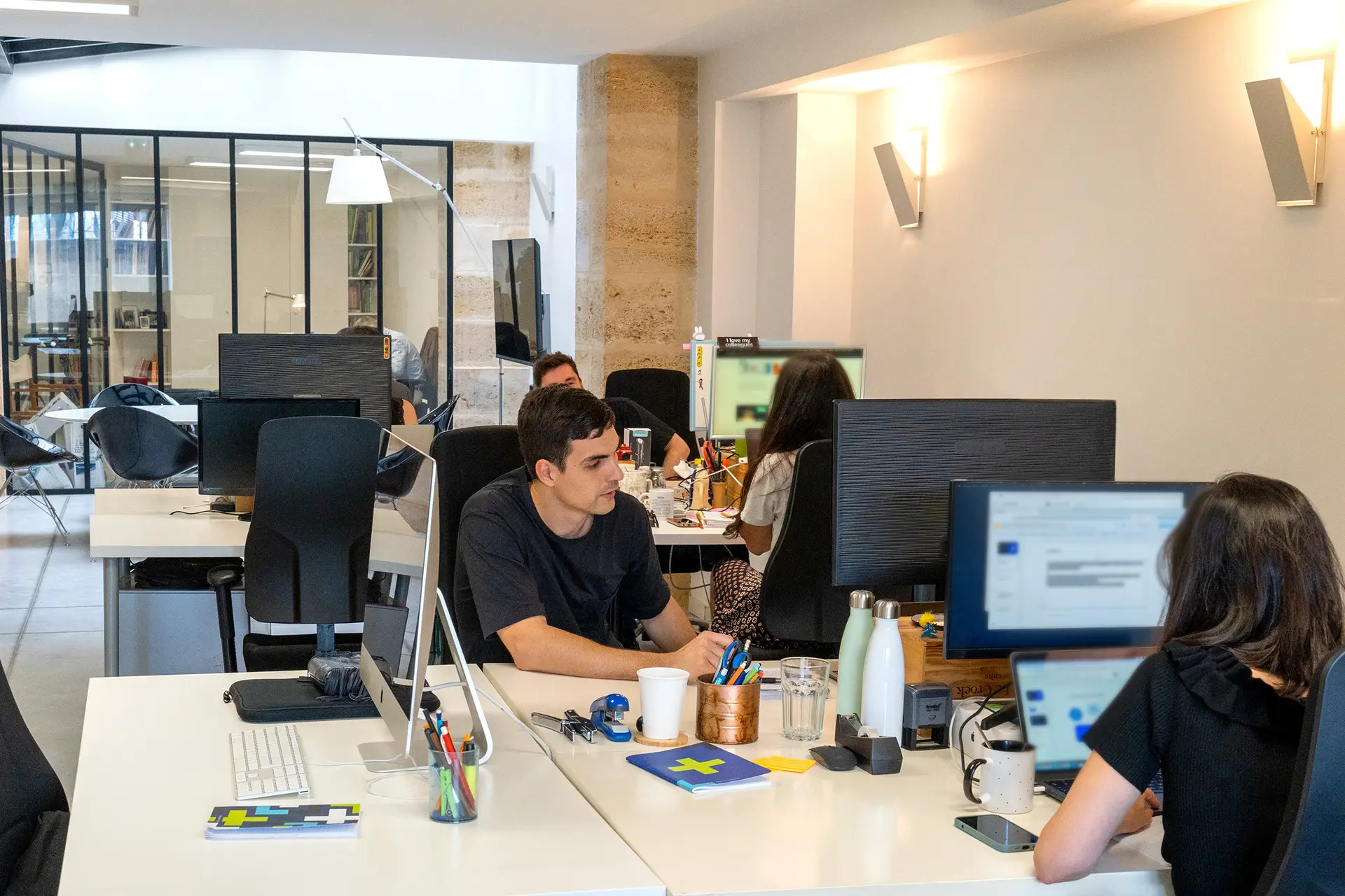 Optimiser la relance client par IA pour votre trésorerie