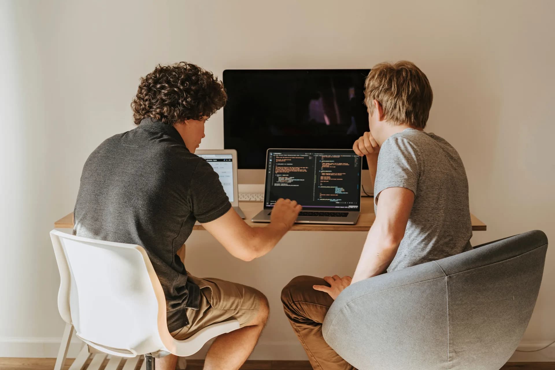 Architecture hybride : allier low-code et code sur-mesure