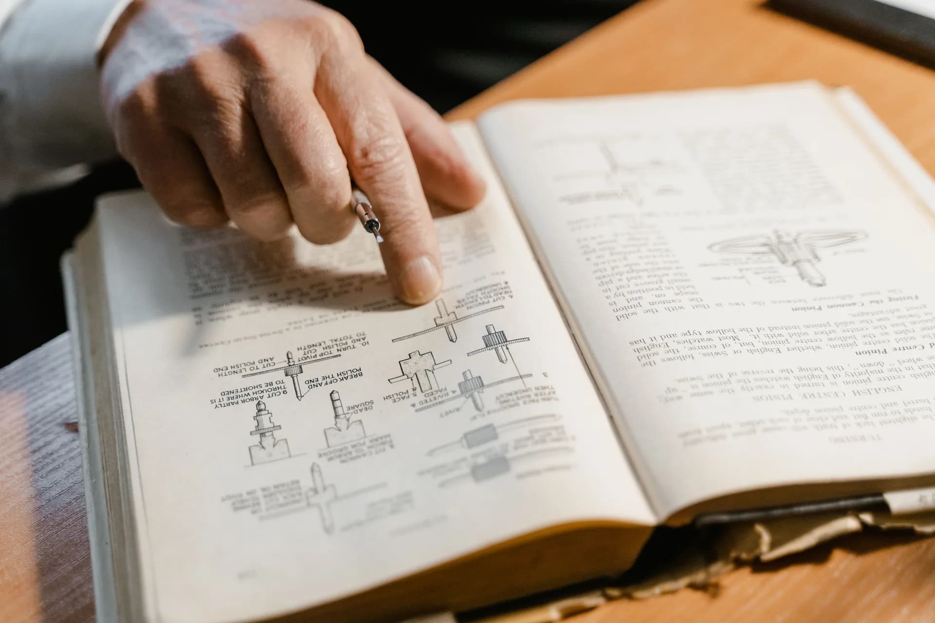 Intégrer l’IA dans le SI: APIs, données et bonnes pratiques