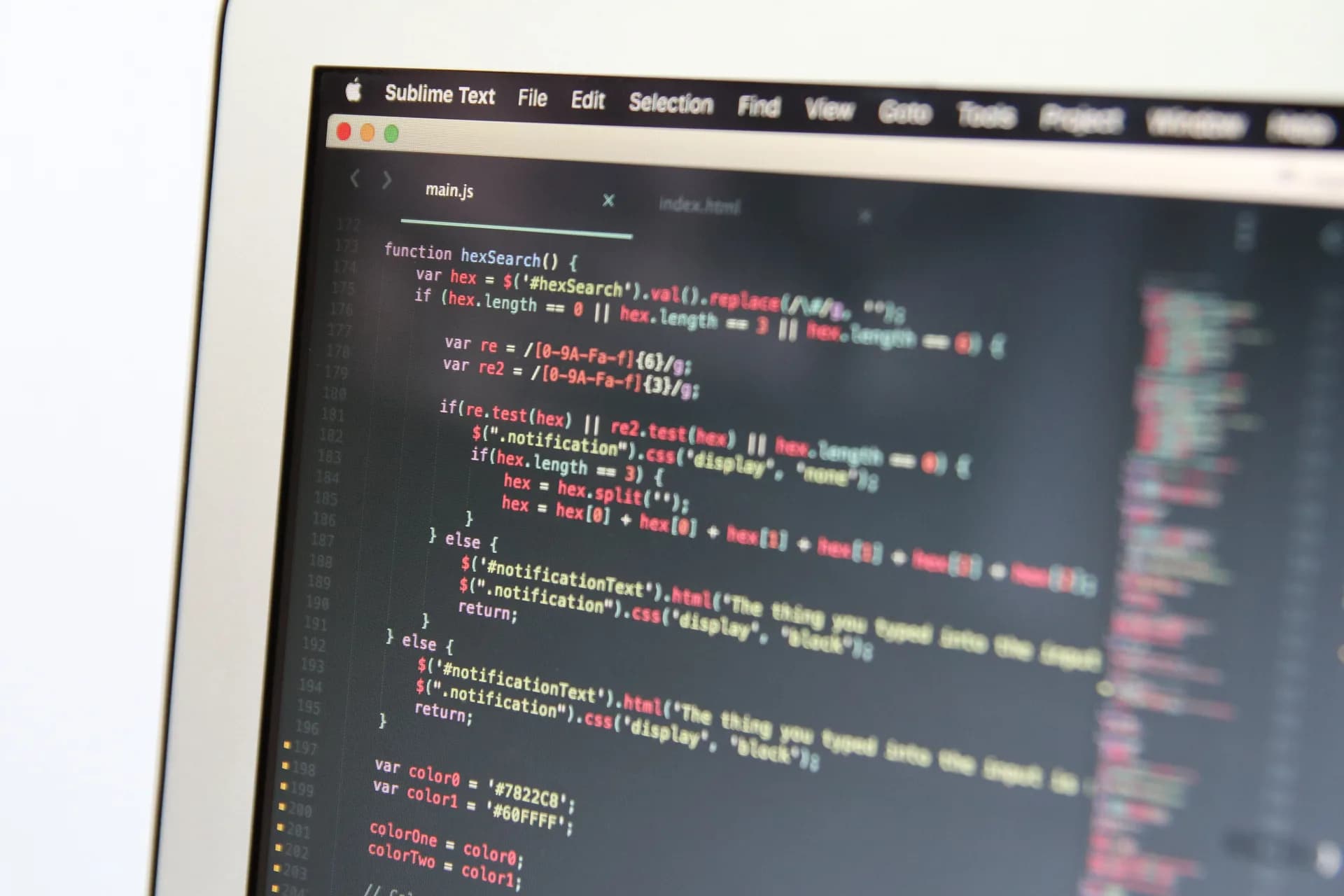 Réduire les coûts de maintenance logicielle en France grâce à la Clean Architecture