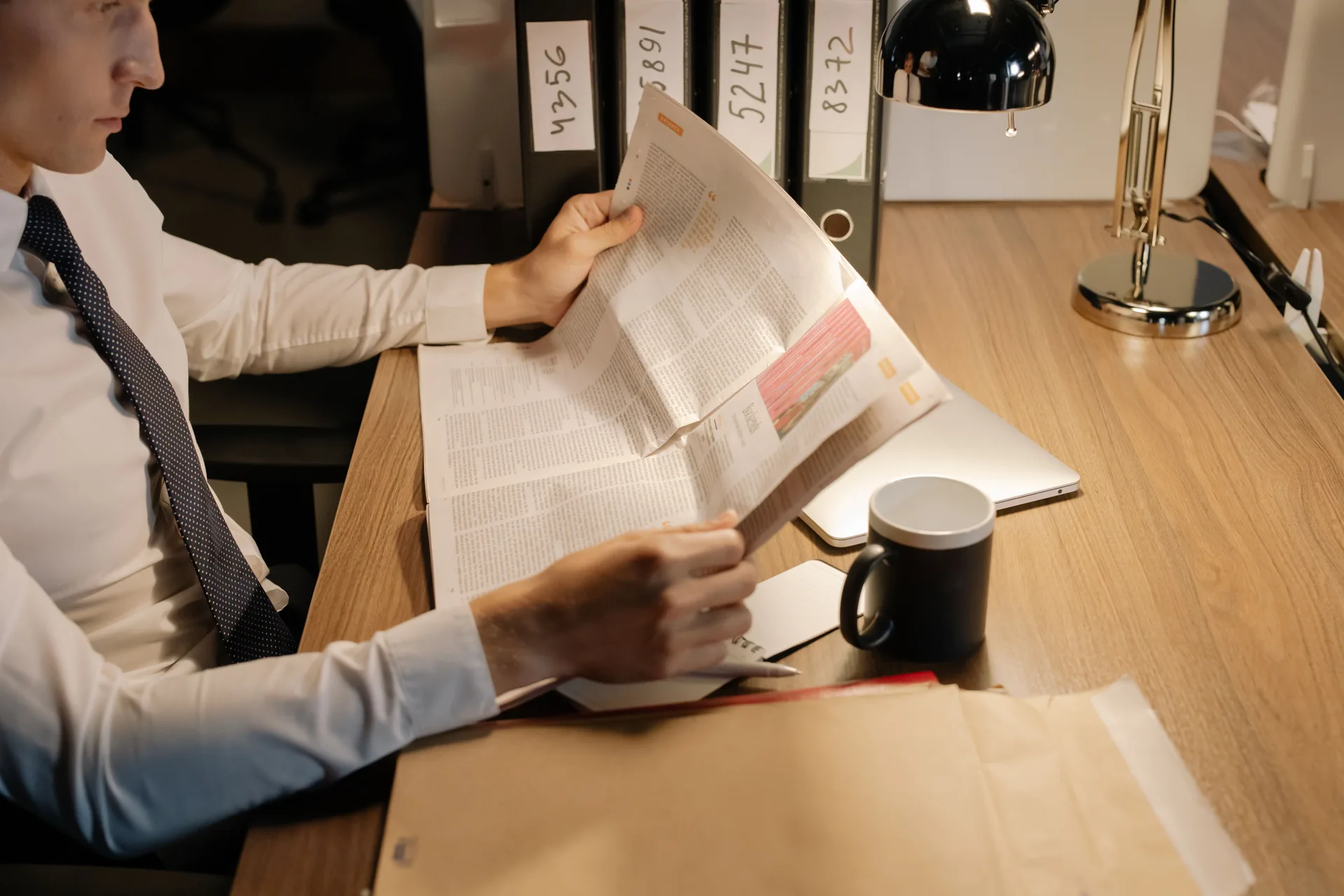 Veille concurrentielle IA : Talkwalker ou Brandwatch pour votre PME en 2026 ?